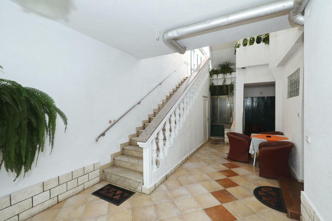 Apartments Vedrana Biograd Na Moru Eksteriør billede