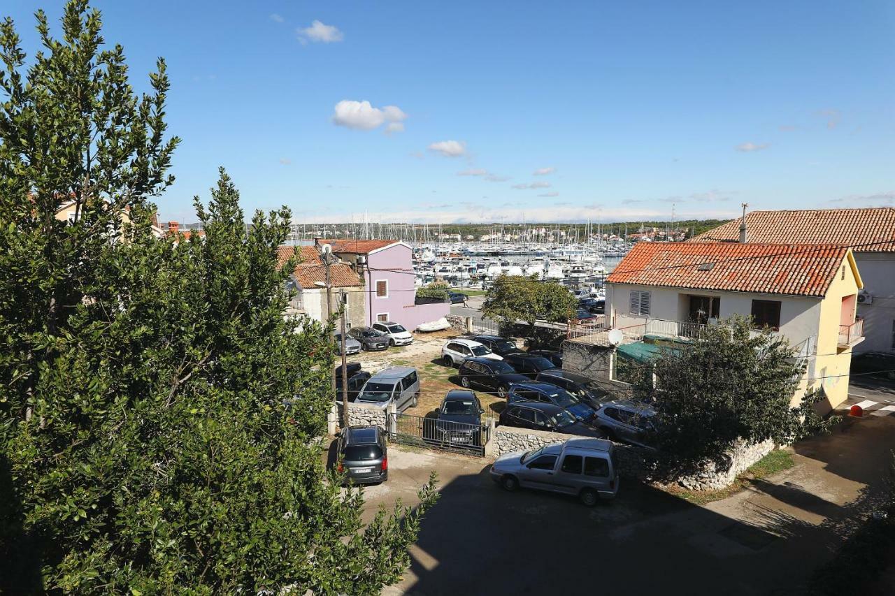 Apartments Vedrana Biograd Na Moru Eksteriør billede